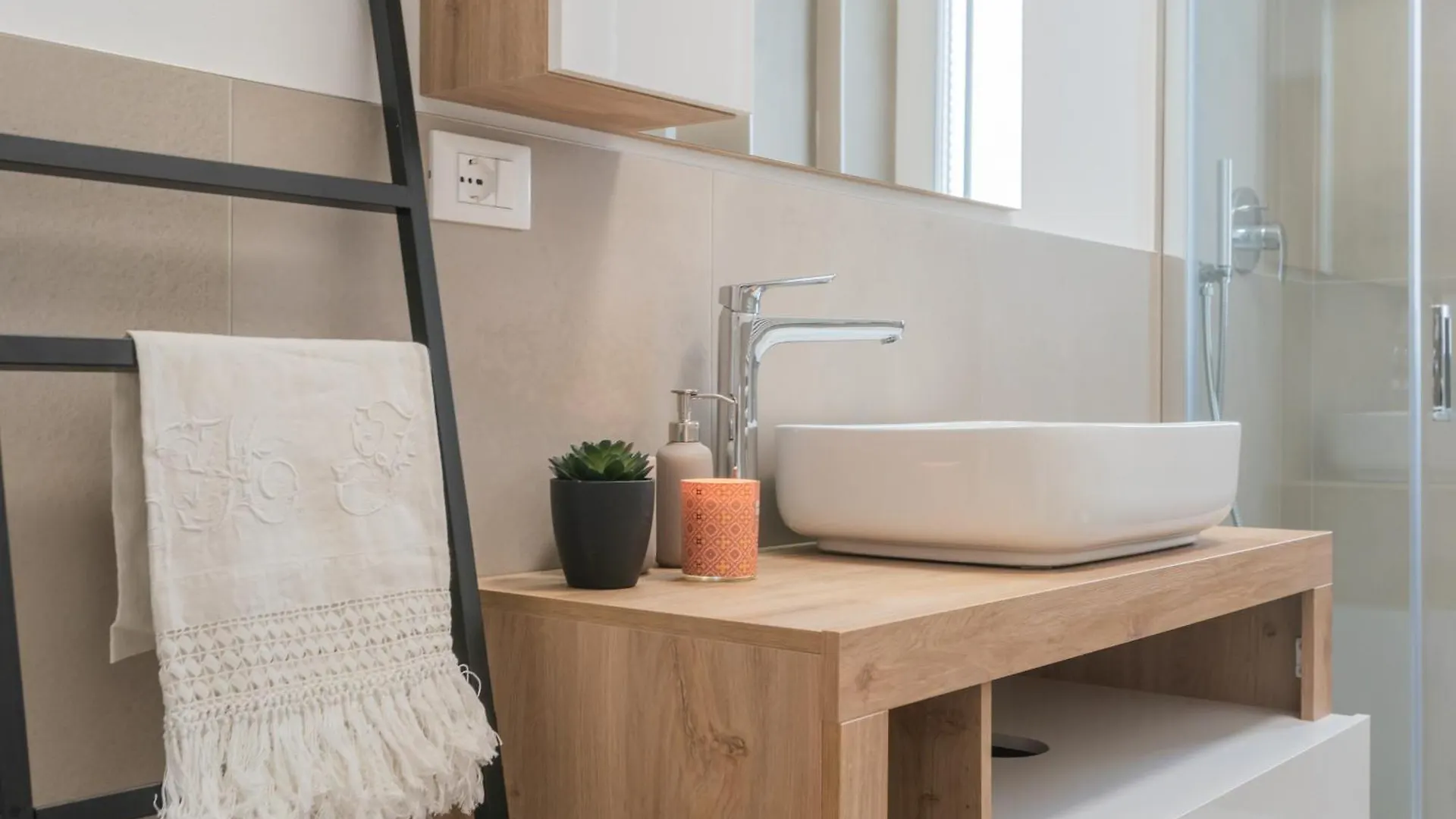 Magnolia House Como By Rent All Όπως