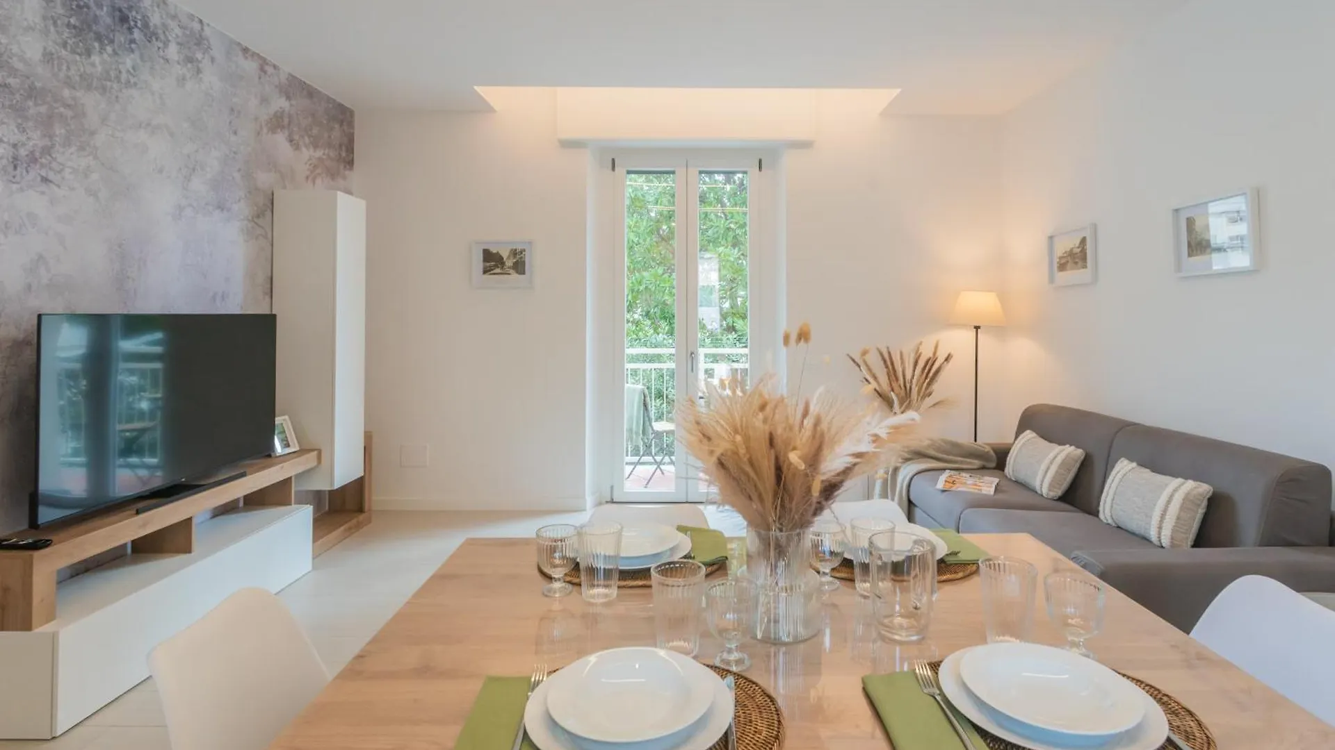 Magnolia House Como By Rent All Όπως 0*,  Ιταλία